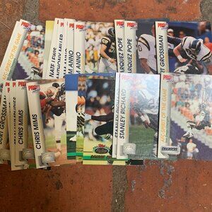 25CT 1992 Pro Set San Diego Chargers Trading Cards EX MNT